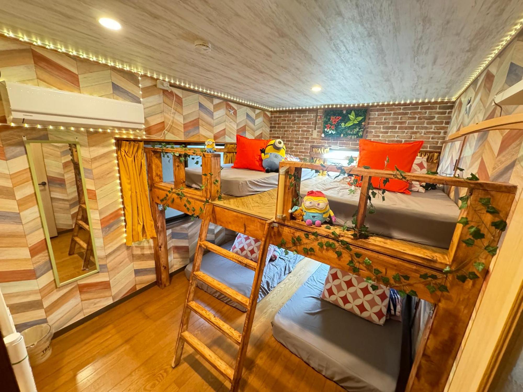 New Open Hotel Jungle Fun Fun J5 Coin Parking 500Yen For 24Hours Usj10 Minutes Osaka Buitenkant foto