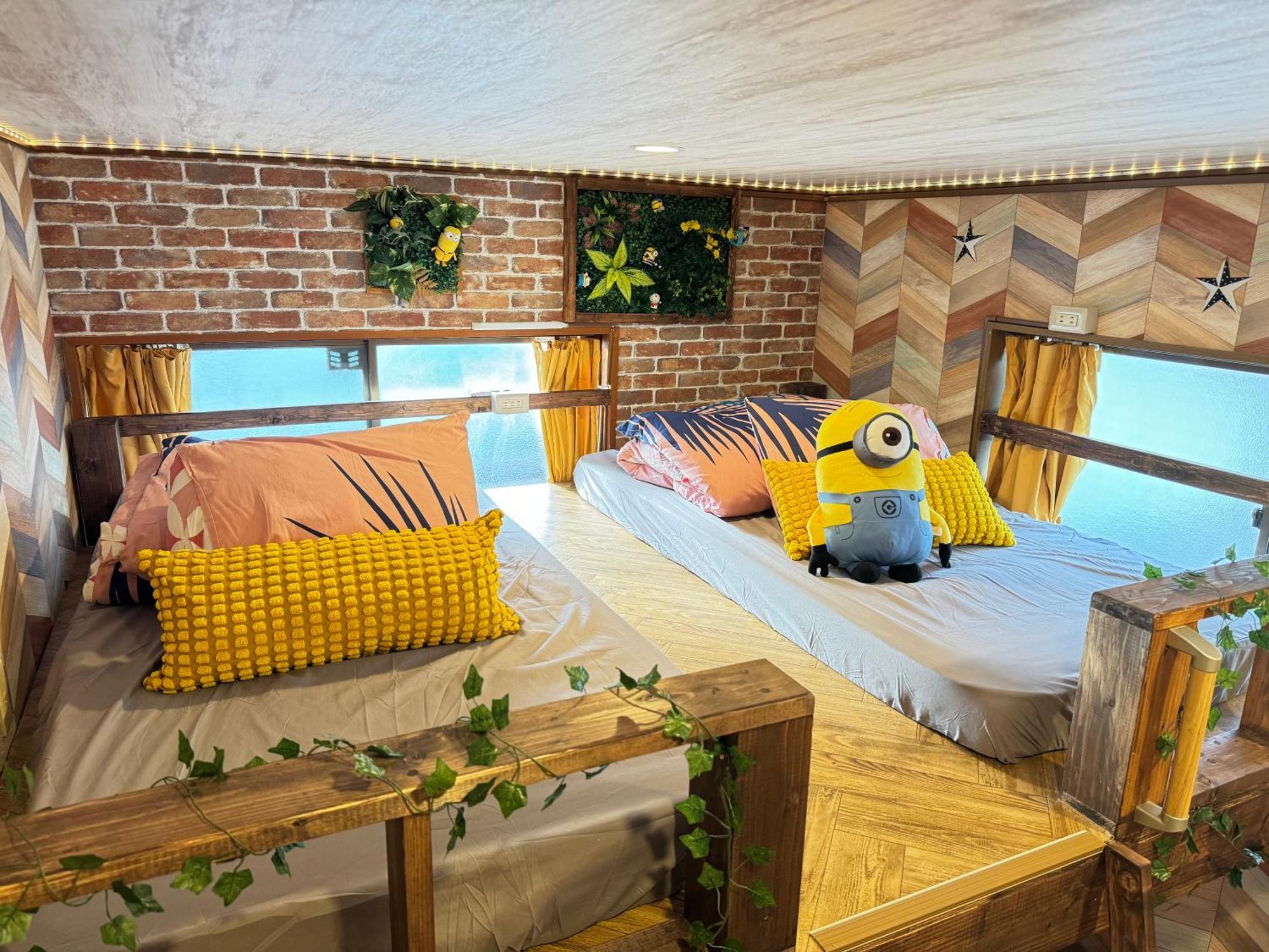 New Open Hotel Jungle Fun Fun J5 Coin Parking 500Yen For 24Hours Usj10 Minutes Osaka Buitenkant foto