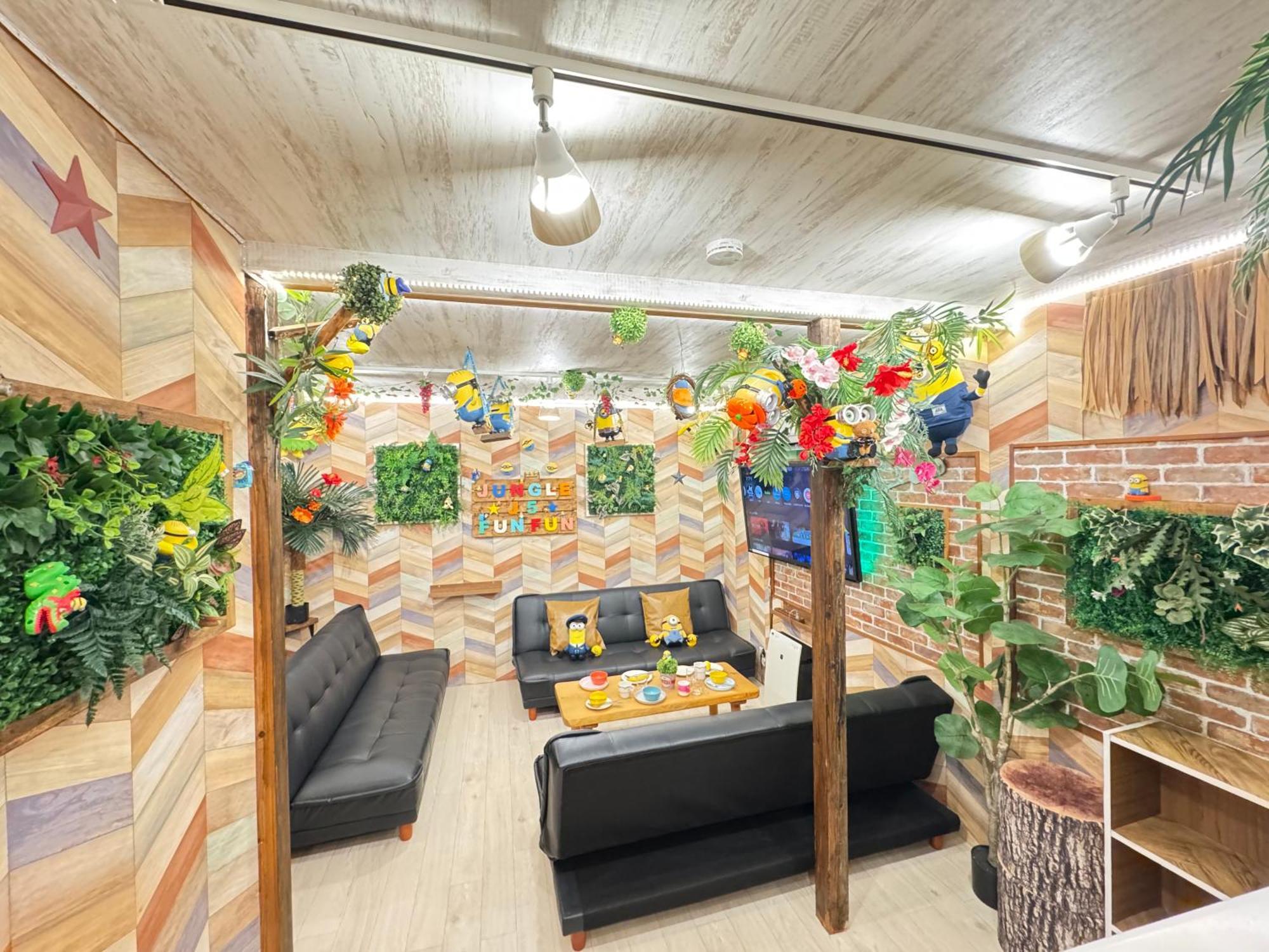 New Open Hotel Jungle Fun Fun J5 Coin Parking 500Yen For 24Hours Usj10 Minutes Osaka Buitenkant foto