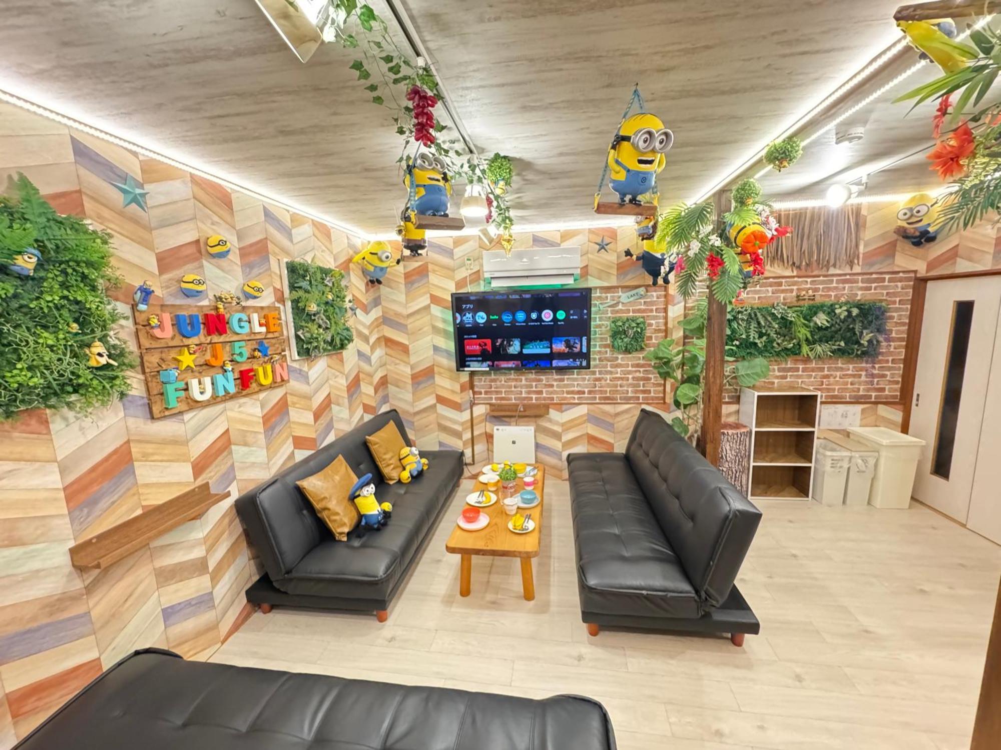 New Open Hotel Jungle Fun Fun J5 Coin Parking 500Yen For 24Hours Usj10 Minutes Osaka Buitenkant foto