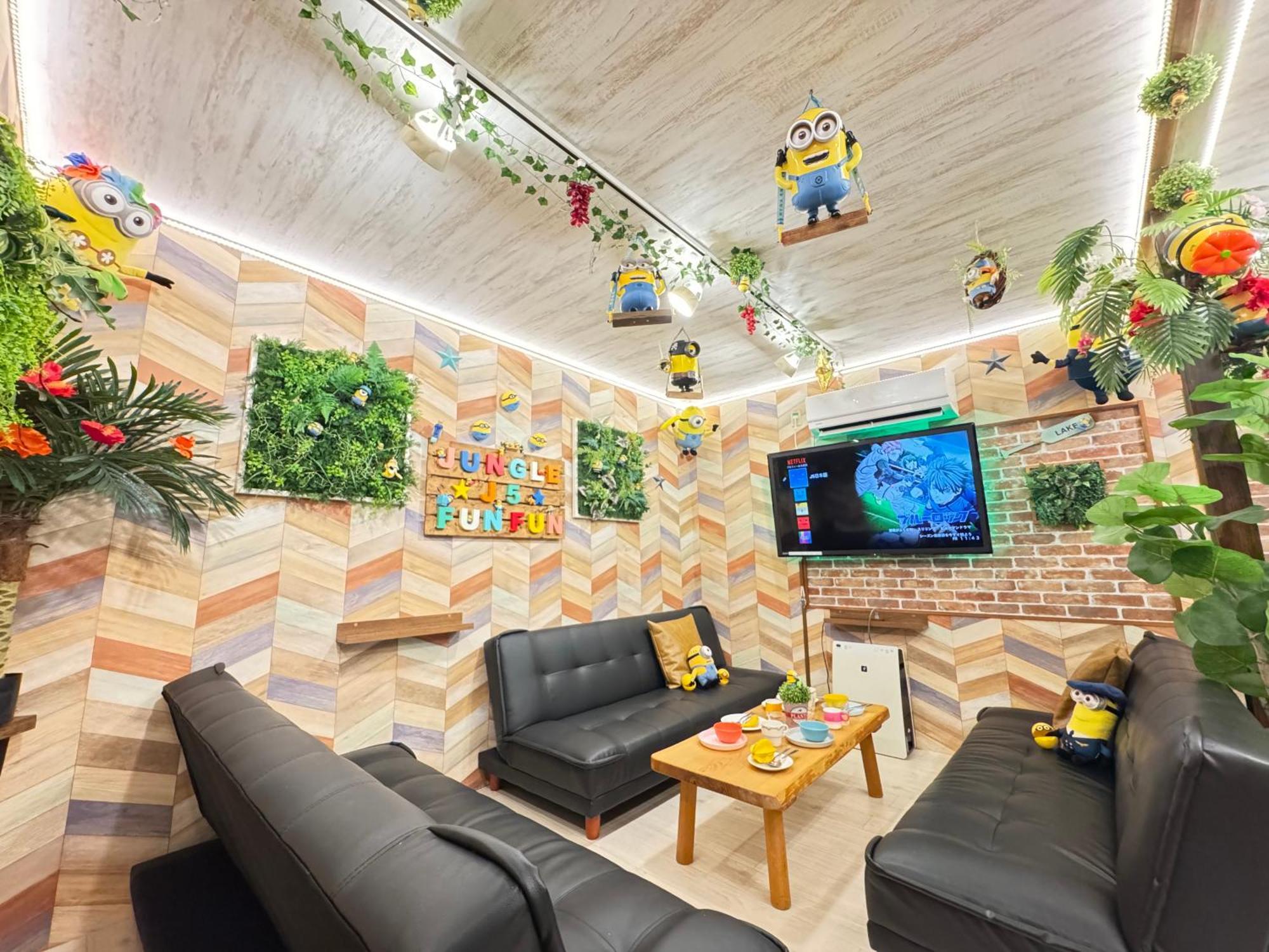 New Open Hotel Jungle Fun Fun J5 Coin Parking 500Yen For 24Hours Usj10 Minutes Osaka Buitenkant foto